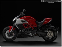 09-Diavel.jpg ducati 2011