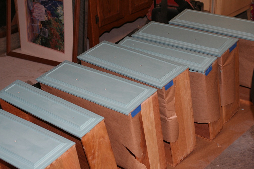 [painting with Annie Sloan Chalk Paint (1)[5].jpg]