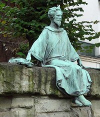 Памятник Гейнриху фон Фельдеке в Хассельте, Бельгия