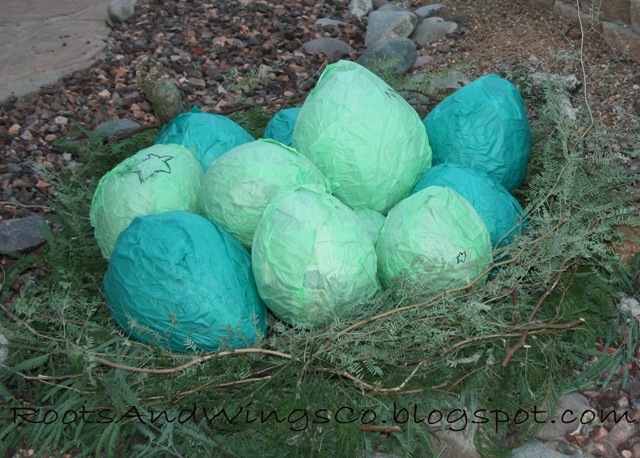 [dinosaur eggs 2[3].jpg]