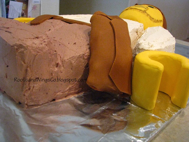 [Indiana Jones Cake2[3].jpg]