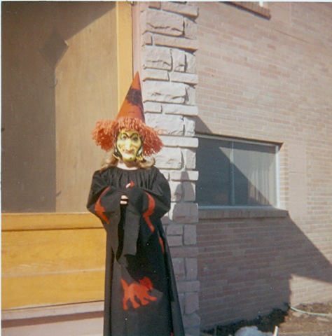 [Me as a Witch[2].jpg]