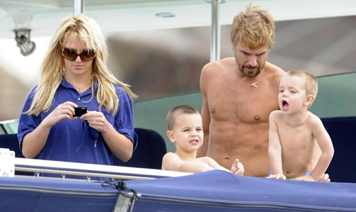 britney-jason-01