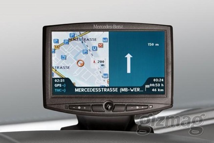 mercedes-benz-truck-navigation-system-2