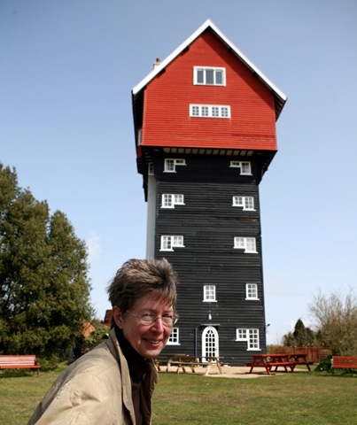 [Suffolk Online - Head In The House In The Clouds![3].jpg]