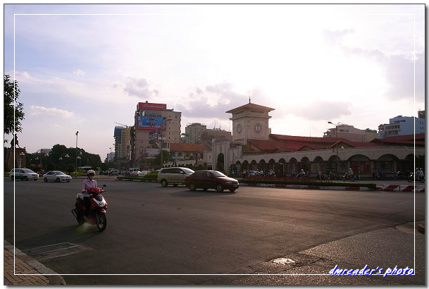 http://lh4.ggpht.com/_oHZKS5XSNYs/StLPlJVRgiI/AAAAAAAAJMY/H7IJq9ZE-AE/s800/R0023859.jpg