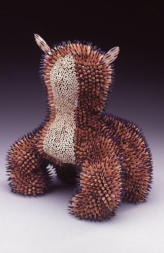 http://lh4.ggpht.com/_oKMWsOgA0DE/S9LE_pHfXnI/AAAAAAAAJj0/I-hqAQzEzjM/pencil-sculptures-pencil-art-sculptures-made-using-color-pencils.jpg