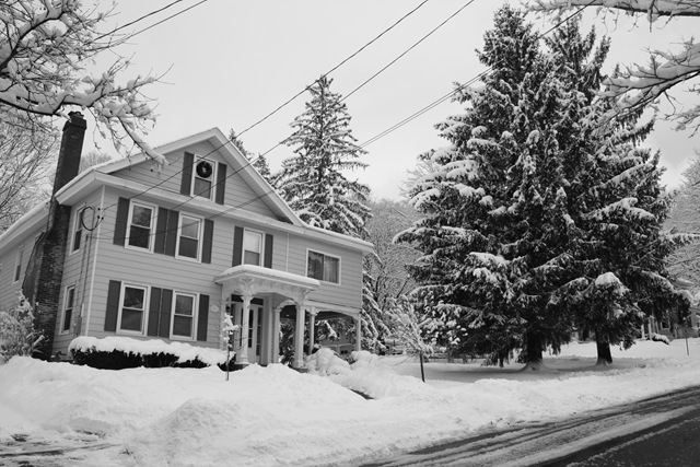 [winter house[3].jpg]