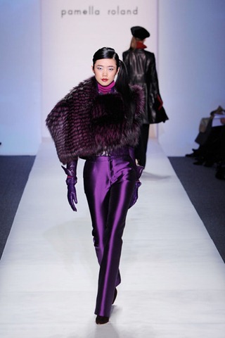 [Pamella+Roland+Runway+Fall+2010 daywear[2].jpg]