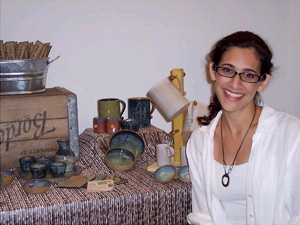 [Jill Fine of glazedOver Pottery at the Women's Expo LI[4].jpg]