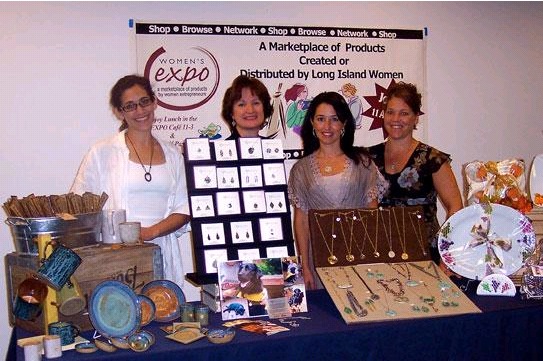 [Front Page Photo of artisans for the Women's Expo article[4].jpg]