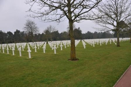 [AmericancemeteryinFrancesm4.jpg]