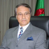 M. Khelil reçoit une délégation du Forum arabe des régulateurs de lélectricité 