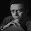 La confrontation entre les pour et les contre est loin de son épilogue, Albert Camus, une caravane et une polémique