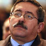 Ahmed Ouyahia : “L’Algérie ne connaît pas de crise politique”* Ahmed Ouyahia : “L’Algérie ne connaît pas de crise politique”*