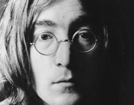 [John-Lennon--Image[5].jpg]