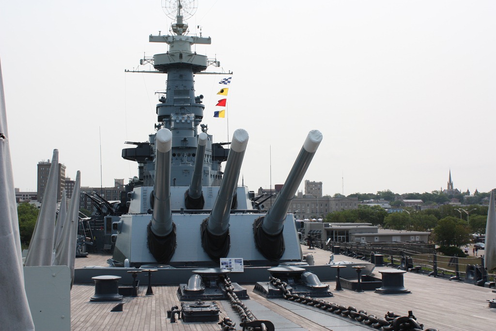 [Battleship North Carolina (9)[3].jpg]