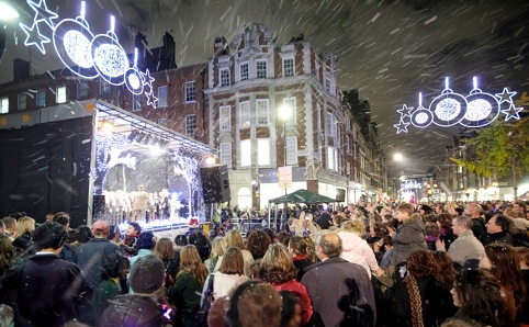 [A Sneak Peek at Christmas Preparations in London with Christmas Lights 2010[7].jpg]