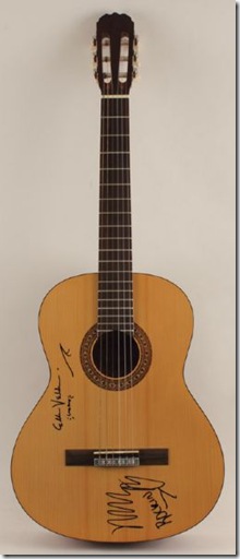 guitarra_firmada_NY_EV