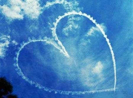 [Love-Is-In-The-Air[4].jpg]