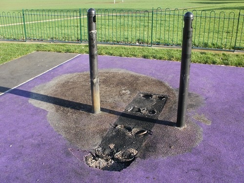 [See Saw burnt out[4].jpg]