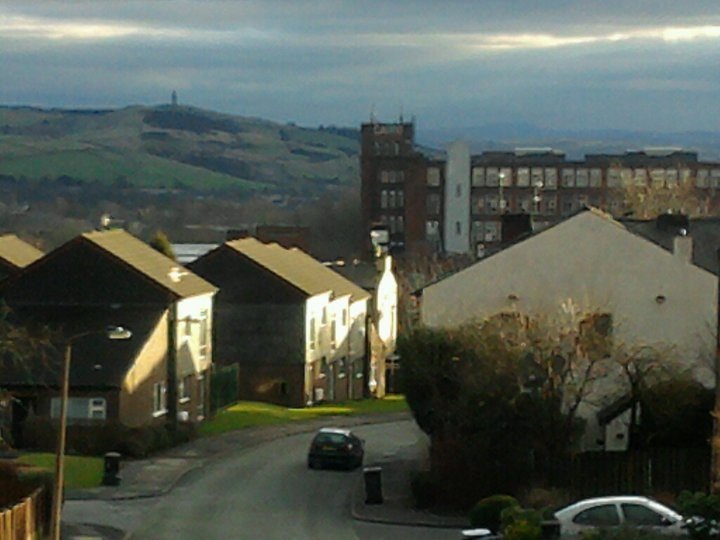 [Oldham---steep-streets-and-under-uti[1].jpg]