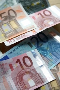 [eurobillets[8].jpg]