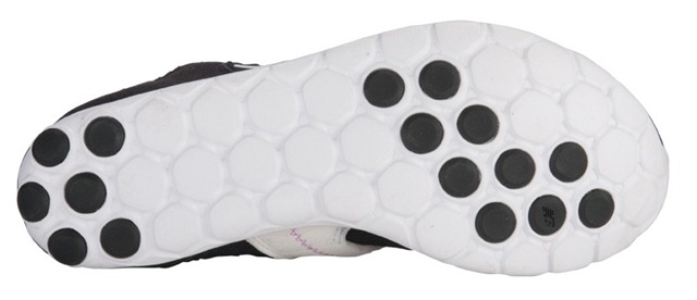 [New Balance Minimus Walking Sole[3].jpg]