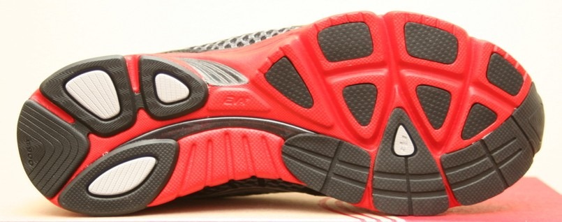 [Saucony Mirage Sole[4].jpg]
