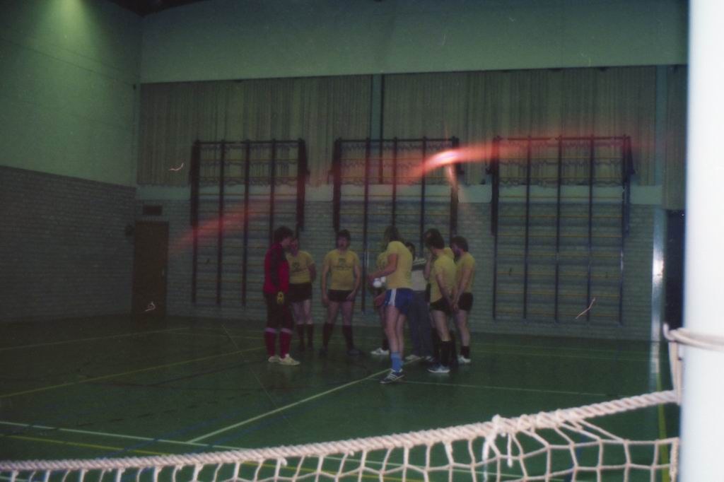 1982 - DMV - MCM Zaalvoetbal 30.jpg