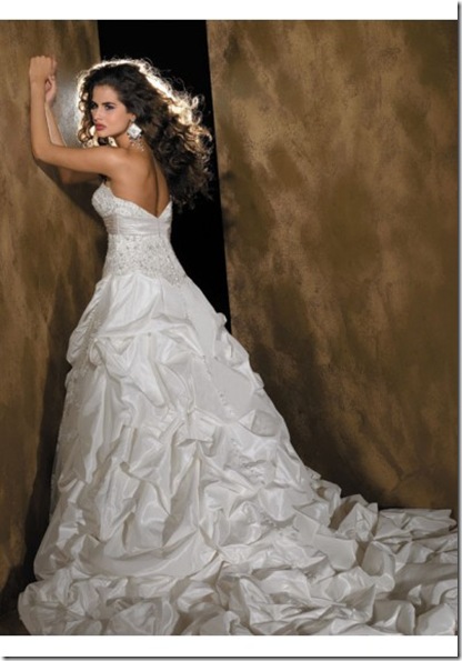 rich-taffeta-strapless-ball-gown-chapel-train-wedding-dressges-wd-11064