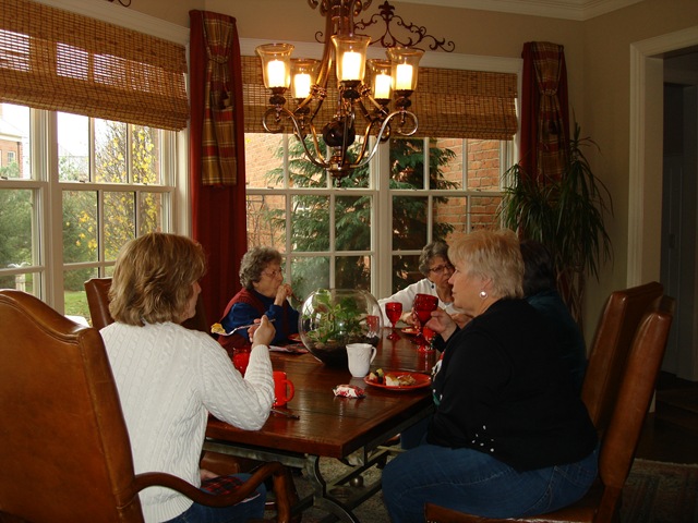 [icu christmas brunch dec 5 09 007[4].jpg]