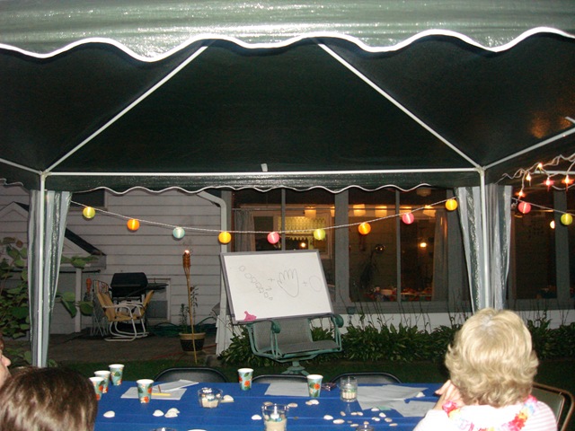 [tropical luau 7 17 10 036.jpg]