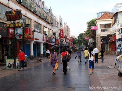 guilin, pedestrian street