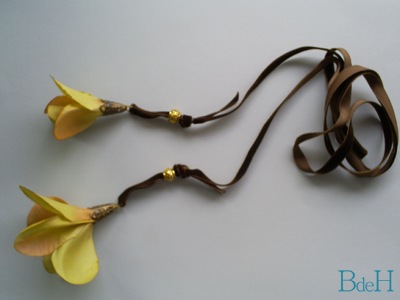 [CollarPlumeria_terc_albero5.jpg]