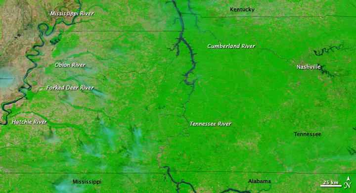 Record-breaking rain triggered severe and widespread flooding across Tennessee starting on May 1, 2010. This false-color image provides a cloud-free view of the region’s swollen rivers as seen by the Moderate Resolution Imaging Spectroradiometer (MODIS)  on NASA’s Terra satellite on May 4, 2010. Terra MODIS acquired the lower image on April 29, 2010, just two days before the storm. NASA image courtesy the MODIS Rapid Response Team at NASA GSFC. 