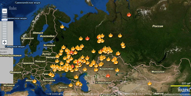 As Roslesozashchita took down maps of wildfire locations, the Russian web search engine had a map showing clearly that fires were spreading dangerously close to irradiated territories (lower left). Source: http://pozhar.yandex.ru/