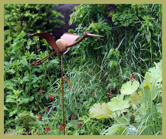 Petits nouveaux au jardin: déco. - Page 2 Deco10%2006%2010_0008RM