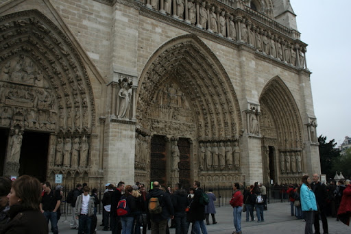 http://lh4.ggpht.com/_pRmtpnQ-g-Y/TP2JlsCgIXI/AAAAAAAAKDc/e_mAMPO2unY/2008%2010%2025_Paris_0041.jpg