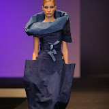 presentace nastavení 1 sec.ZIMA -PRINCEZNY finále Top Styl Designer 2006 UNIVERSE VERSE UNI -střih bezezbytku - společenský oděv