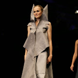 presentace nastavení 1 sec.ZIMA -PRINCEZNY finále Top Styl Designer 2006 UNIVERSE VERSE UNI -střih bezezbytku - společenský oděv