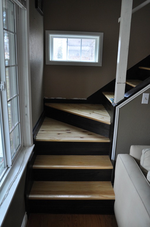 [Stairs front (1 of 1)[5].jpg]