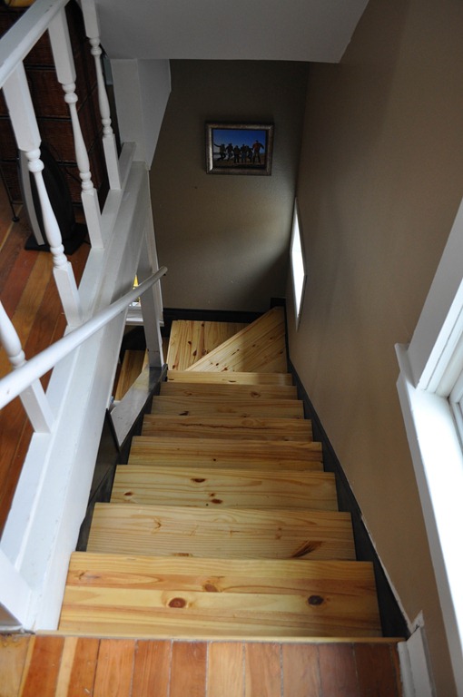 [Stairs down (1 of 1)[4].jpg]