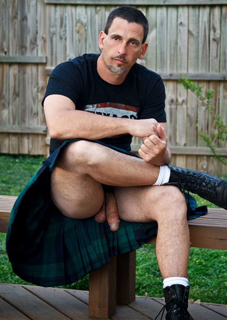 [Large Tony1[3].jpg]