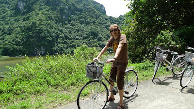 Me on my "wonderful" bicycle =)