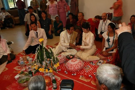 nuanjit wedding day