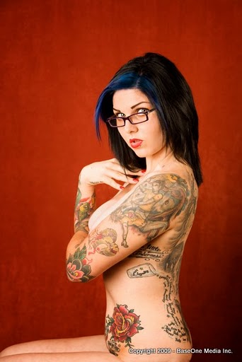 http://lh4.ggpht.com/_pkalpvZBcz4/TY5ndRoADjI/AAAAAAAAAFI/-0n0PDskI0k/SEXY%20TATTOO.jpg