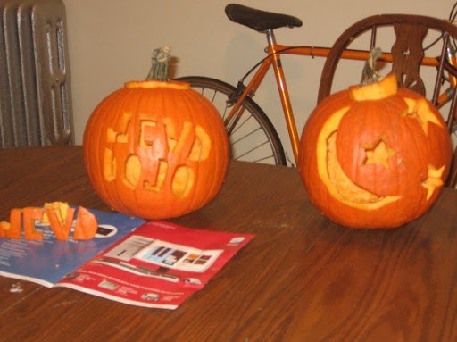 jean-claude van damme carved pumpkin jack o'lantern for halloween