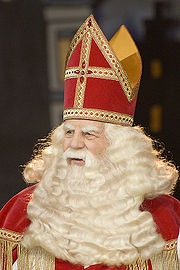 [180px-Sinterklaas_2007[4].jpg]