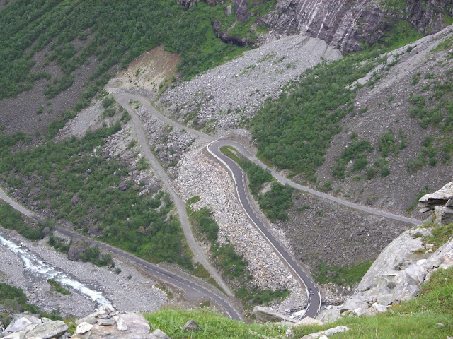 Norsko 121 Trollvegen.jpg